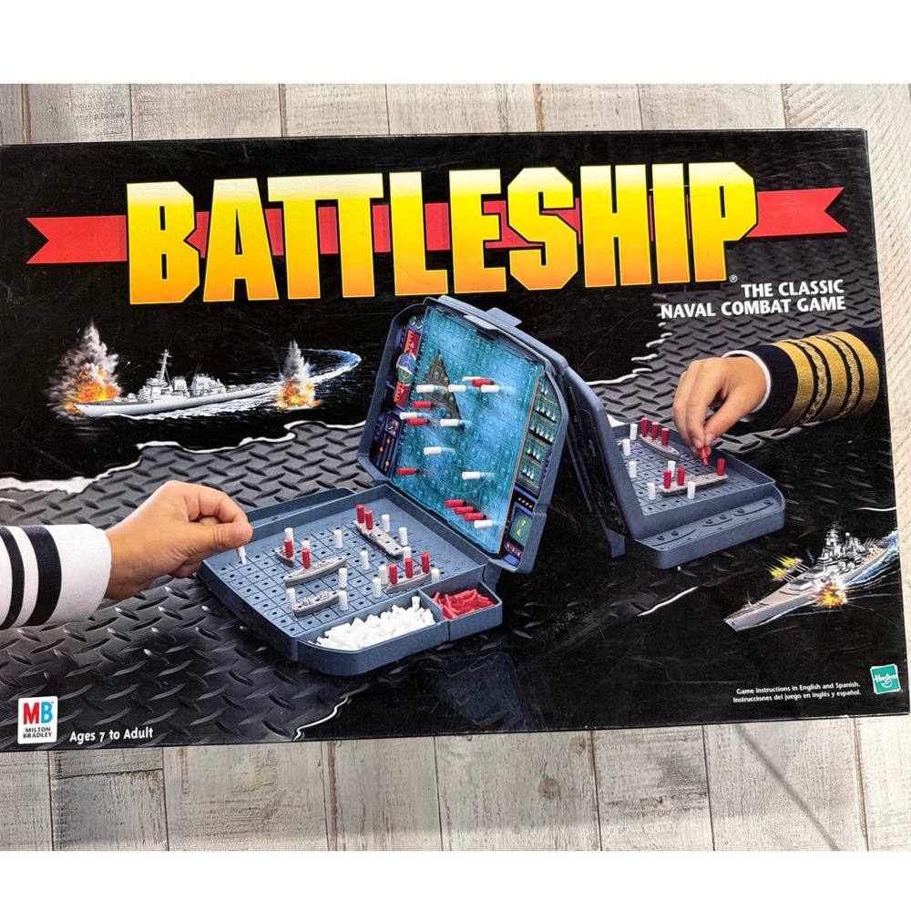 Milton Bradley Battleship The Classic Naval Combat Game 1998 Vintage 4730
